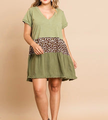 Short Sleeve V-Neck Slub Knit, Animal Print, and Linen Blend Tiered Dress with Ruffle Hem