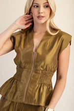 Load image into Gallery viewer, V-NECK FRONT ZIP WAIST TOP
