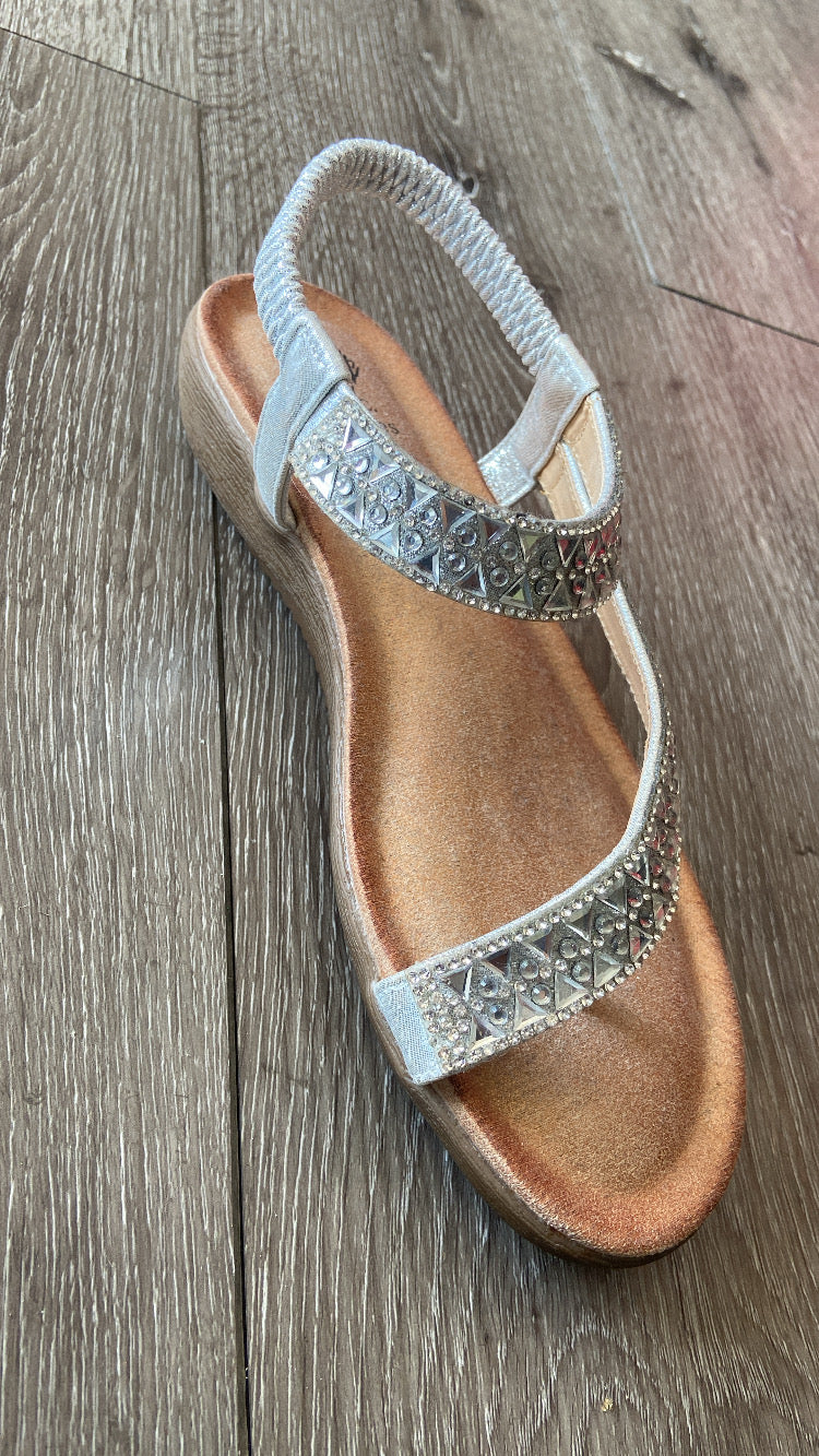 #18 **SALE** REILLE SANDALS