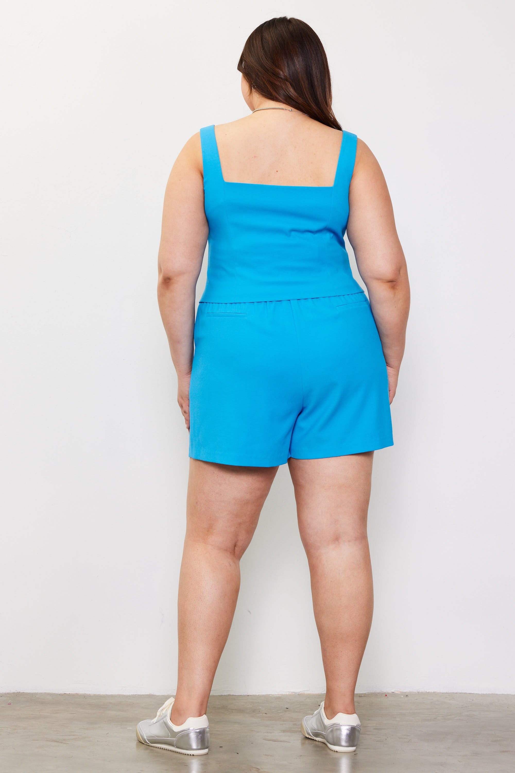 **SALE** SHORT