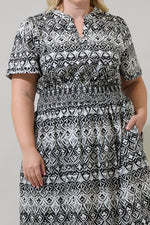 Load image into Gallery viewer, #SALE # Black White Maxi Dress
