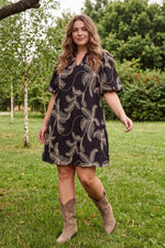 Load image into Gallery viewer, Embroidered Tunic Dress
