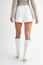 Load image into Gallery viewer, Off White Skort
