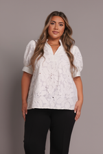 Load image into Gallery viewer, Floral Embroidered Top
