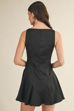 Load image into Gallery viewer, DRAPE NECK DRESS
