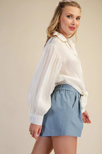 Load image into Gallery viewer, TIE FRONT COLLARED TOP
