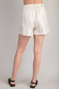 HIGH WAISTED POCKET SHORTS