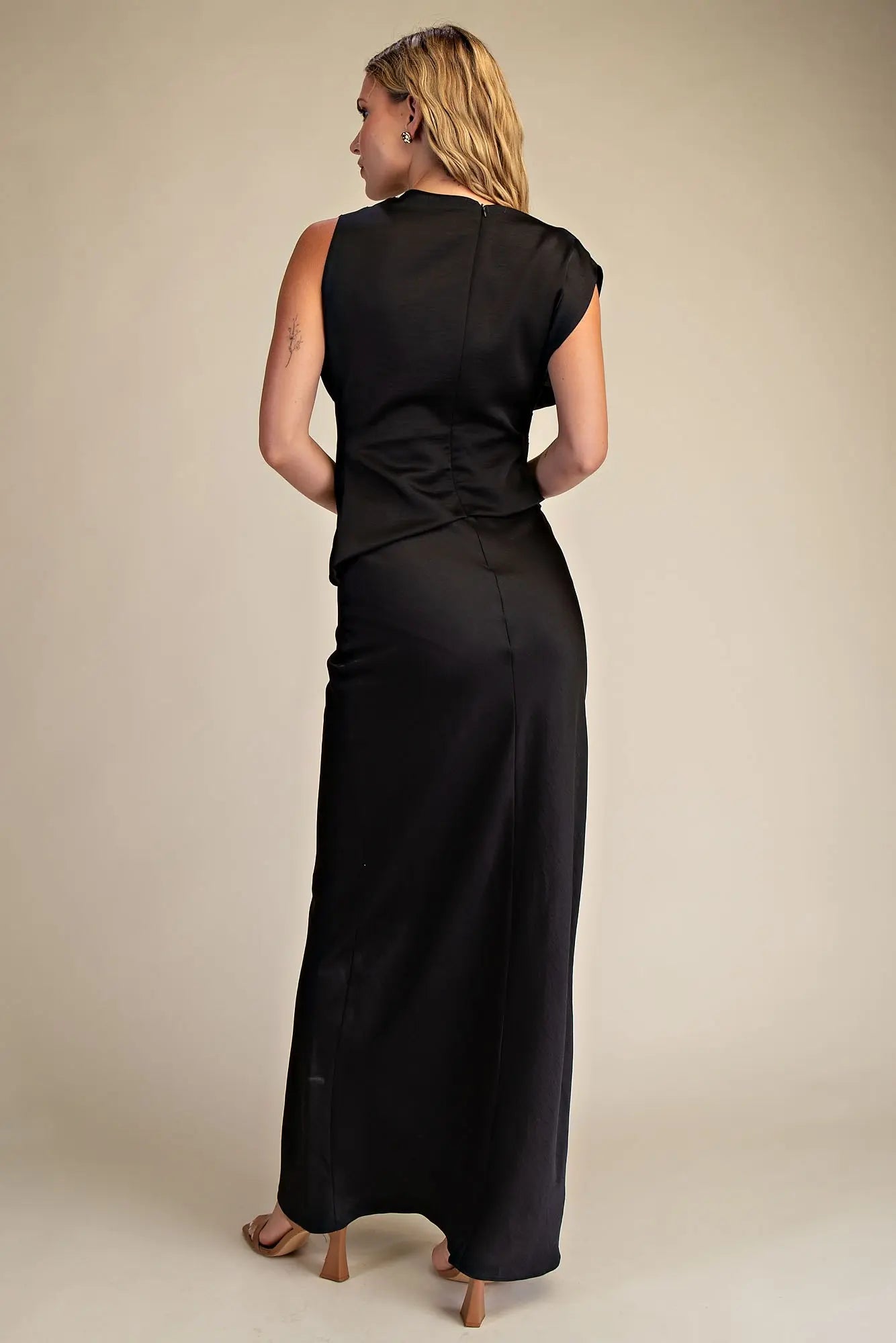 MOCK NECK V-NECKLINE SATIN DRESS