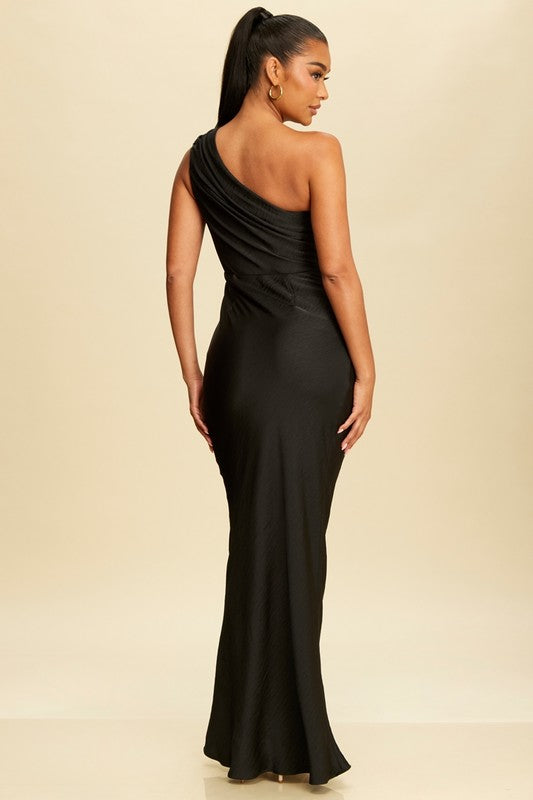 BLACK ONE SHOULDER DRESS