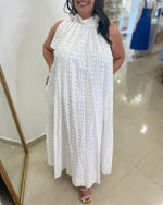 Load image into Gallery viewer, White Maxi Dress
