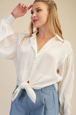 Load image into Gallery viewer, TIE FRONT COLLARED TOP
