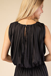 Sleeveless Pleated Top