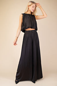 Sleeveless Pleated Top