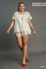 Load image into Gallery viewer, **SALE**Floral Lace Shorts
