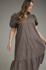 Load image into Gallery viewer, Stripe Midi Dress
