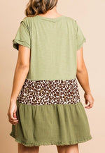 Load image into Gallery viewer, Short Sleeve V-Neck Slub Knit, Animal Print, and Linen Blend Tiered Dress with Ruffle Hem
